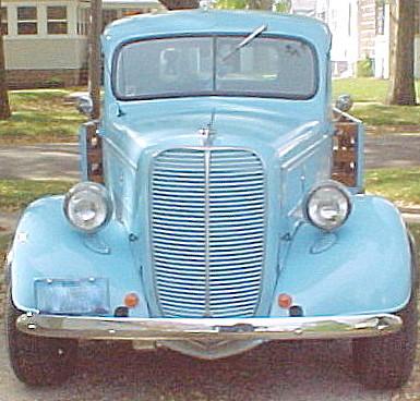 1937 Ford Custom 4dr Sdn SL Auto Sedan