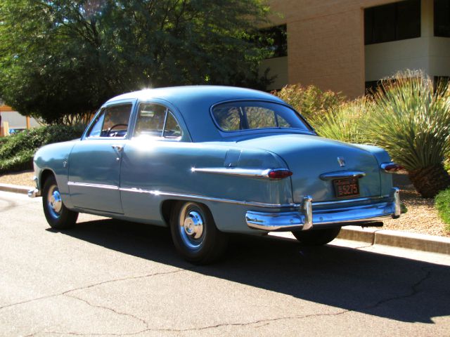 1951 Ford Custom Ext 111 WB AWD