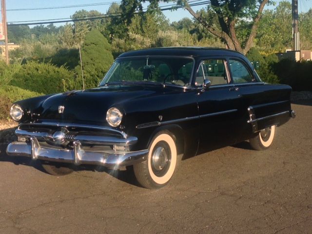 1953 Ford Custom 4dr Wgn 2.6L AWD