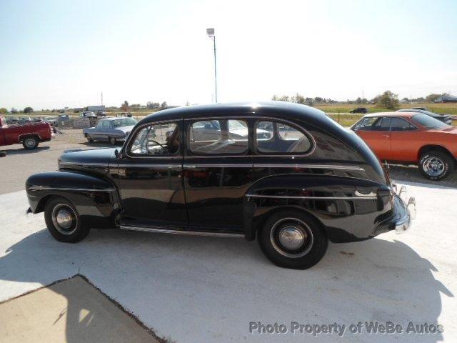 1946 Ford Deluxe Special 1995 Pontiac