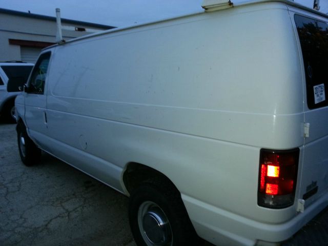 2001 Ford E-250 Manual