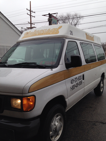 2005 Ford E-250 Unknown