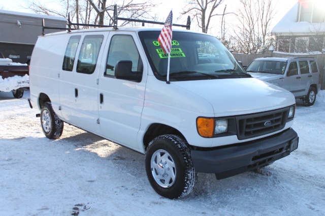 2006 Ford E-250 Awd-turbo