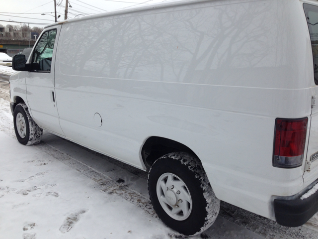 2008 Ford E-250 Awd-turbo