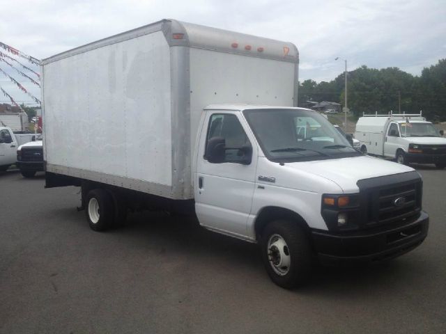 2010 Ford E-350 Deep Red Color