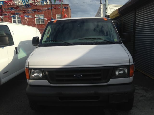 2003 Ford E-Series Cargo T6 Turbo AWD