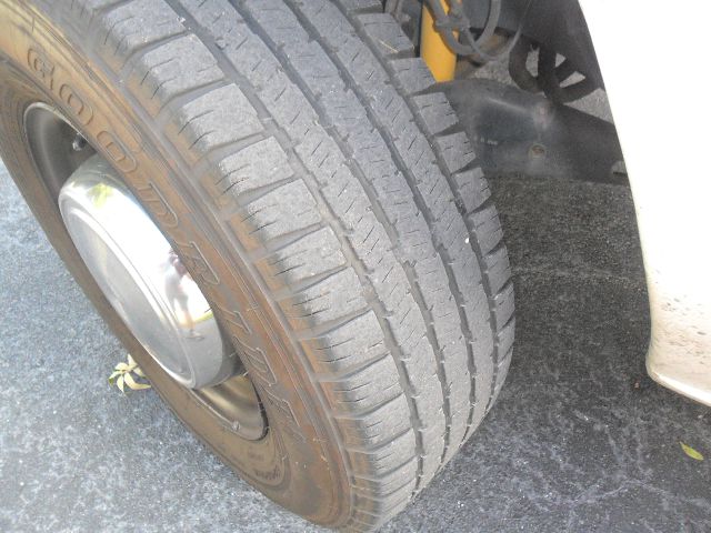 2004 Ford E-Series Cargo T6 Turbo AWD