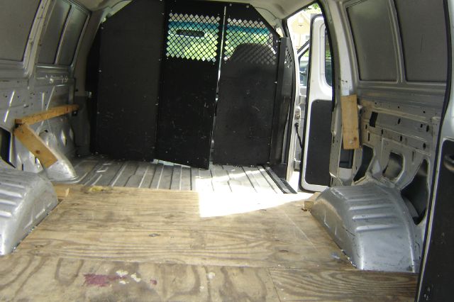 2006 Ford E-Series Cargo XLT Superduty Turbo Diesel