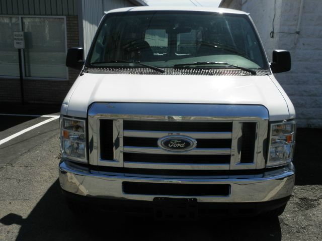 2008 Ford E-Series Cargo T6 Turbo AWD