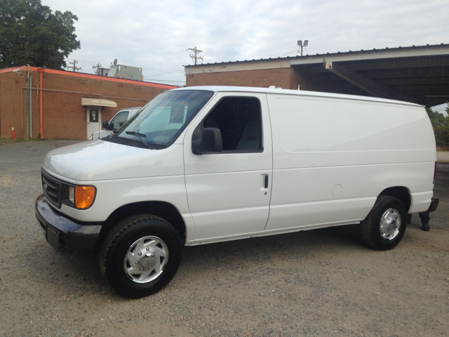 2004 Ford E-Series Van Awd-turbo