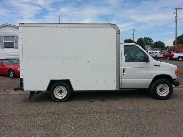 2005 Ford E-Series Van GT Deluxe Bullitt
