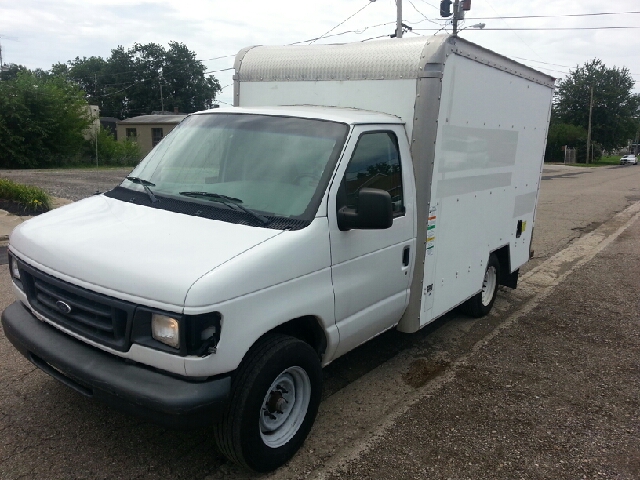 2005 Ford E-Series Van GT Deluxe Bullitt