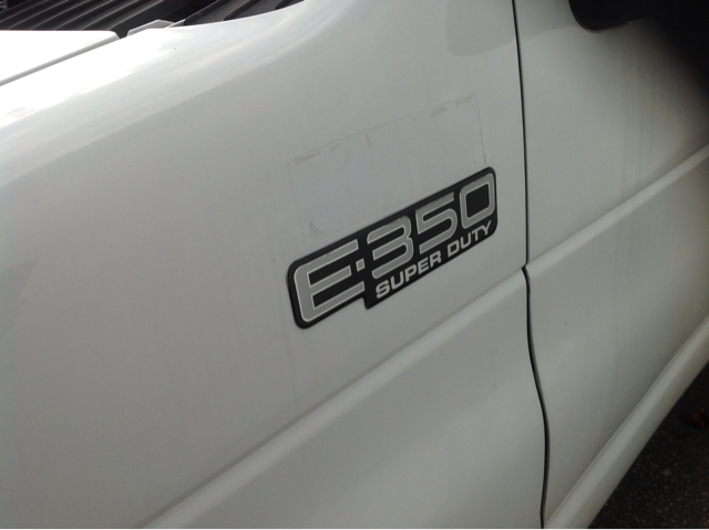 2005 Ford E-Series Van GT Deluxe Bullitt