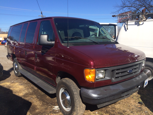 2006 Ford E-Series Van 2dr Cpe V6 Manual GT