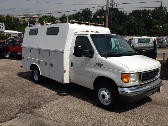 2006 Ford E-Series Van GT Deluxe Bullitt