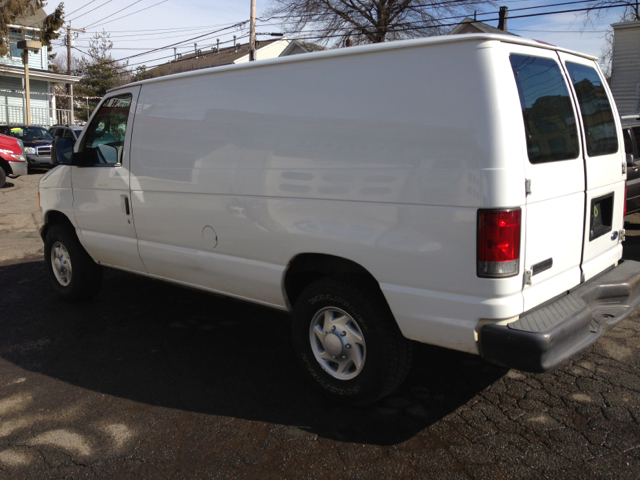 2007 Ford E-Series Van Awd-turbo