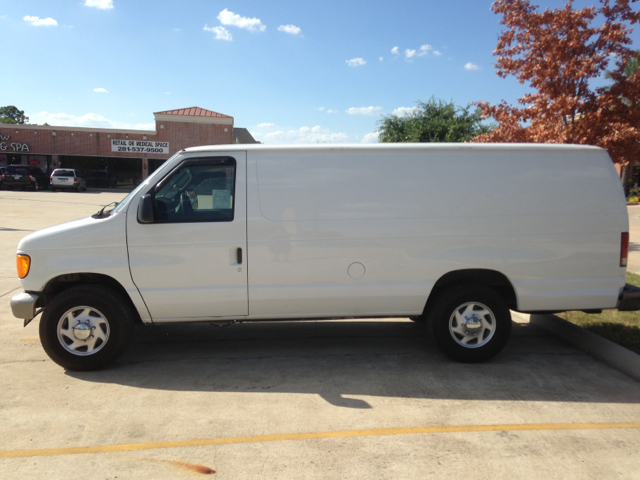 2007 Ford E-Series Van 4dr 4WD SLE Commercial