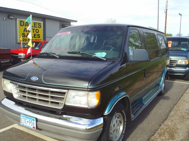 1993 Ford E150 CARR