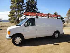 2005 Ford E150 Unknown
