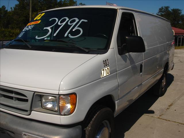 2002 Ford E250 LT DRW