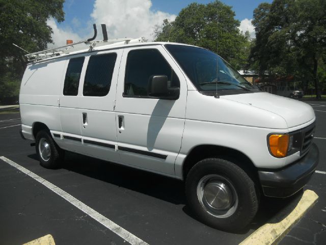 2003 Ford E250 SL AWD CVT Leatherroof