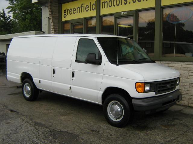 2003 Ford E250 SL AWD CVT Leatherroof