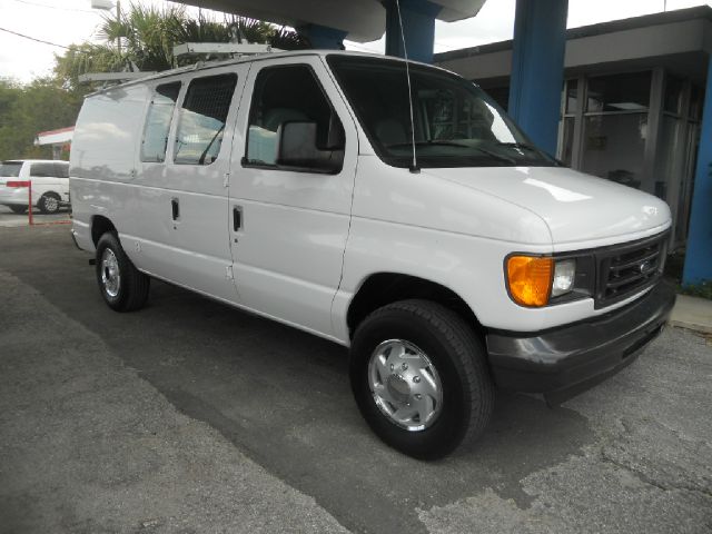 2004 Ford E250 SL AWD CVT Leatherroof