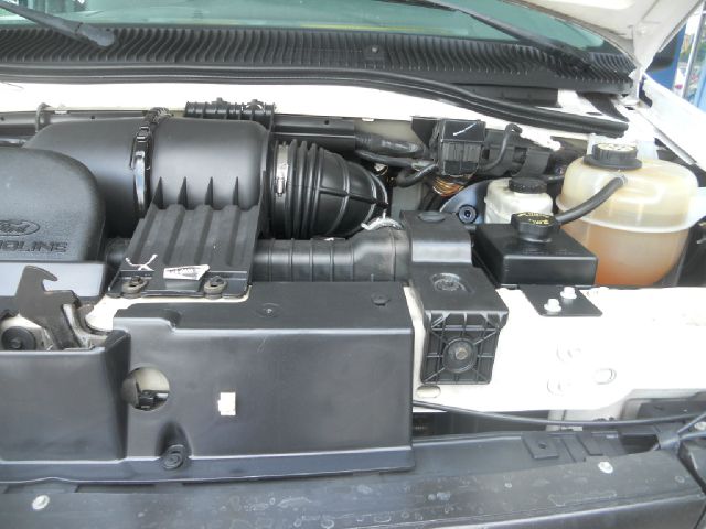 2004 Ford E250 SL AWD CVT Leatherroof
