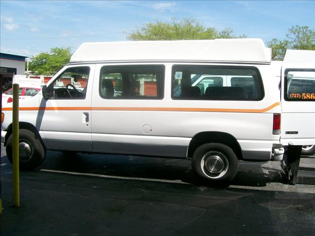 2005 Ford E250 Awd-turbo