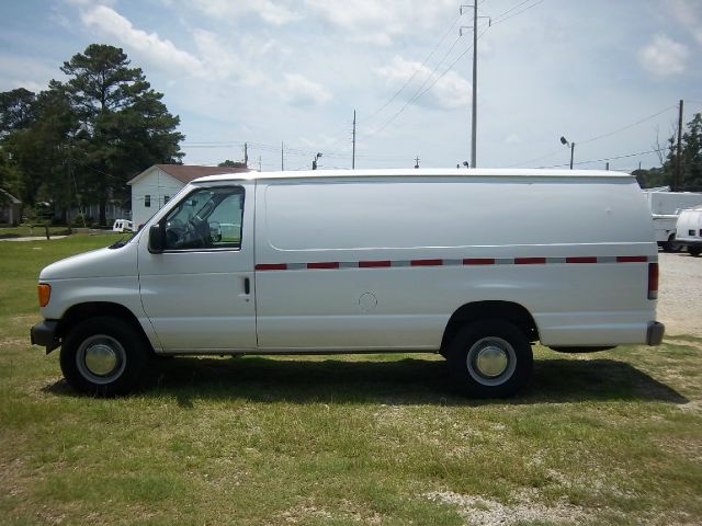 2006 Ford E250 ONE Owner Black Beauty