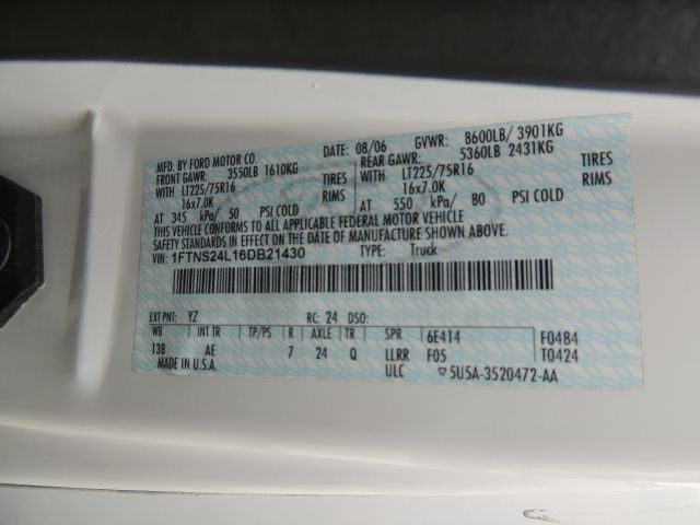 2006 Ford E250 2.5 S Model