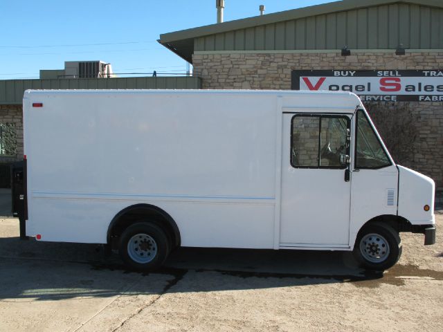 2006 Ford E350 Super Duty Lariat