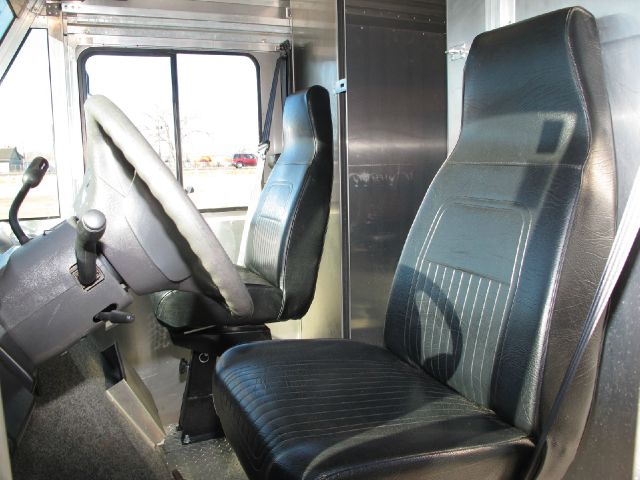 2006 Ford E350 Super Duty Lariat