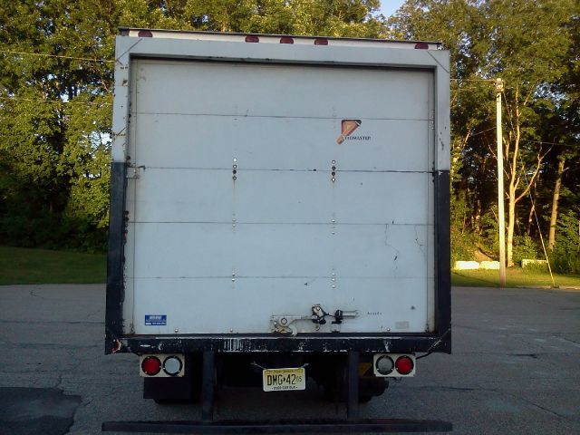 2006 Ford E350 Unknown