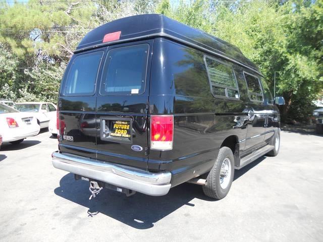 1999 Ford E350 Vans SE Truck