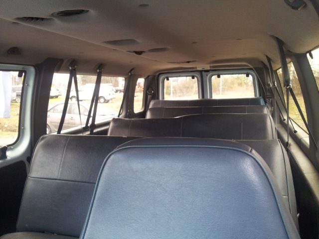 1993 Ford E350 Wagon FWD I