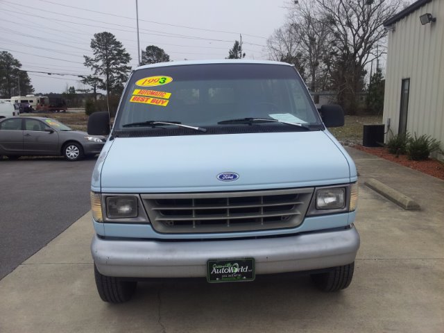 1993 Ford E350 Wagon FWD I