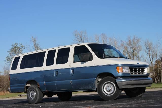 1993 Ford E350 Wagon Sport 4WD