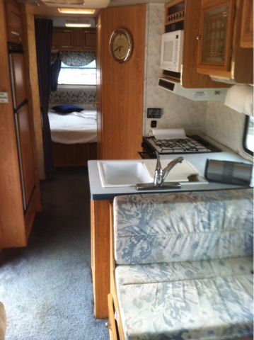 1996 Ford E350 Wagon Unknown