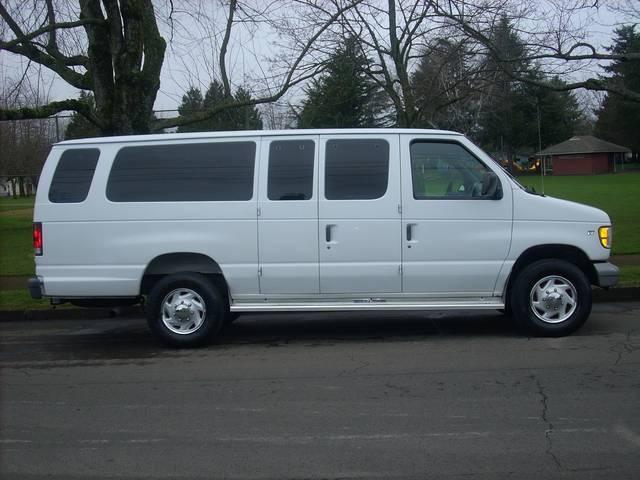 1997 Ford E350 Wagon 2dr Cpe V6 Manual GT