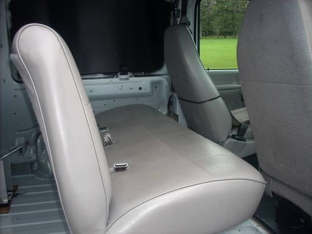 1997 Ford E350 Wagon 2dr Cpe V6 Manual GT