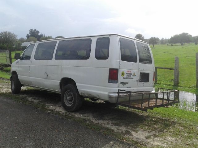 1998 Ford E350 Wagon FWD I