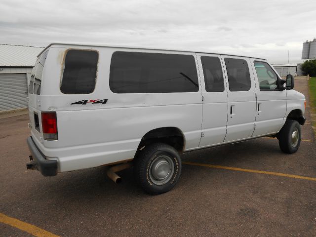 2006 Ford E350 Wagon GLI VR6 Manual