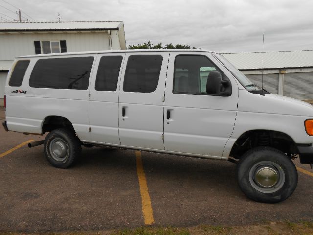 2006 Ford E350 Wagon GLI VR6 Manual