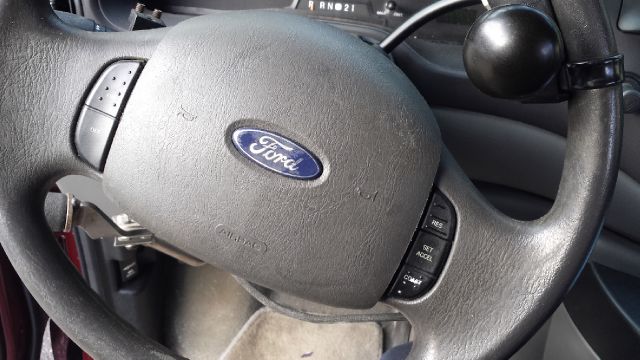2006 Ford E350 Wagon 2dr Cpe V6 Manual GT