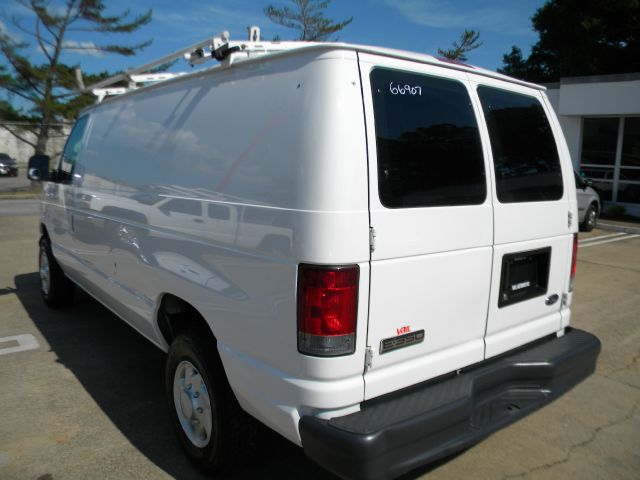 2007 Ford E350 Wagon GT Deluxe Bullitt