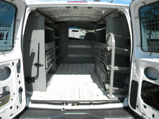 2007 Ford E350 Wagon GT Deluxe Bullitt