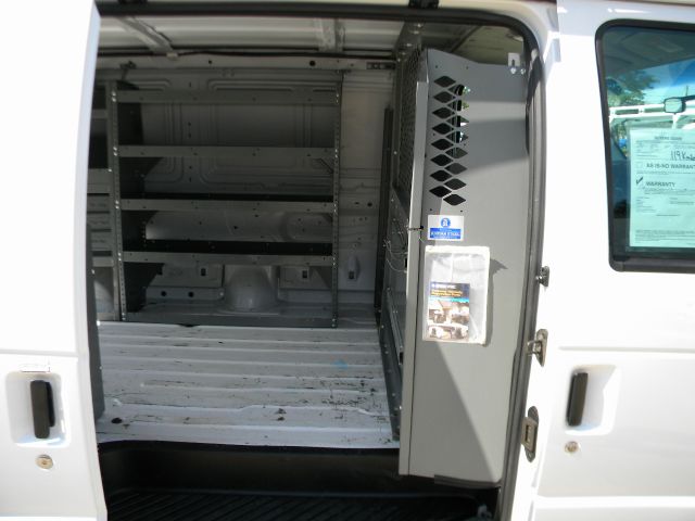 2007 Ford E350 Wagon GT Deluxe Bullitt