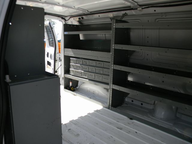 2007 Ford E350 Wagon GT Deluxe Bullitt