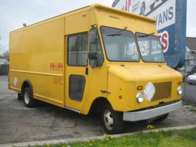 2008 Ford E350 Wagon Unknown